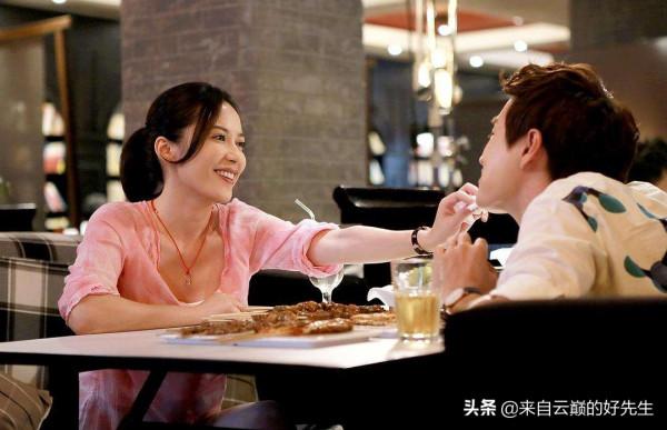 面對中年女星的成熟優雅，裝嫩與真嫩都抵擋不住，歲月的風情美