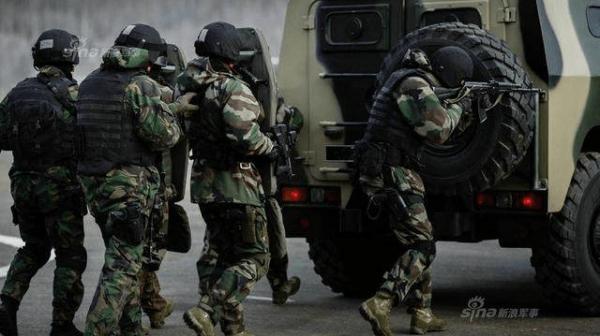 暴力機器大集合：俄多支精銳特警部隊扎堆亮相