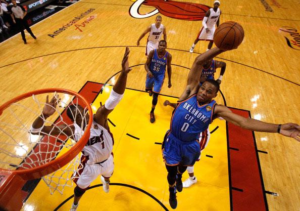 殺敵一千，自損八百！細數NBA打法最傷身的五大球星