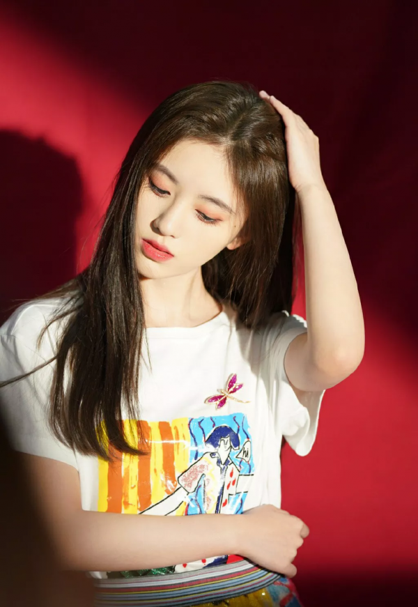 鞠婧禕:冷豔唯美迷人高畫質寫真集(1)有5張是古裝美照 鞠婧禕:冷豔唯美迷人高畫質寫真集(1)有5張是古裝美照