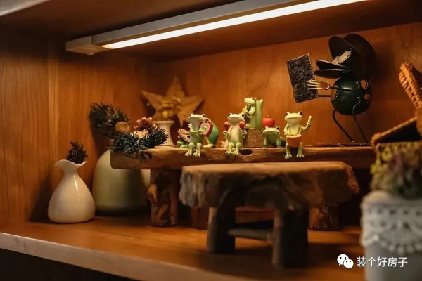 90後朝陽夫妻拒絕斷舍離，把60㎡的家裝成ZAKKA風，治癒又實用