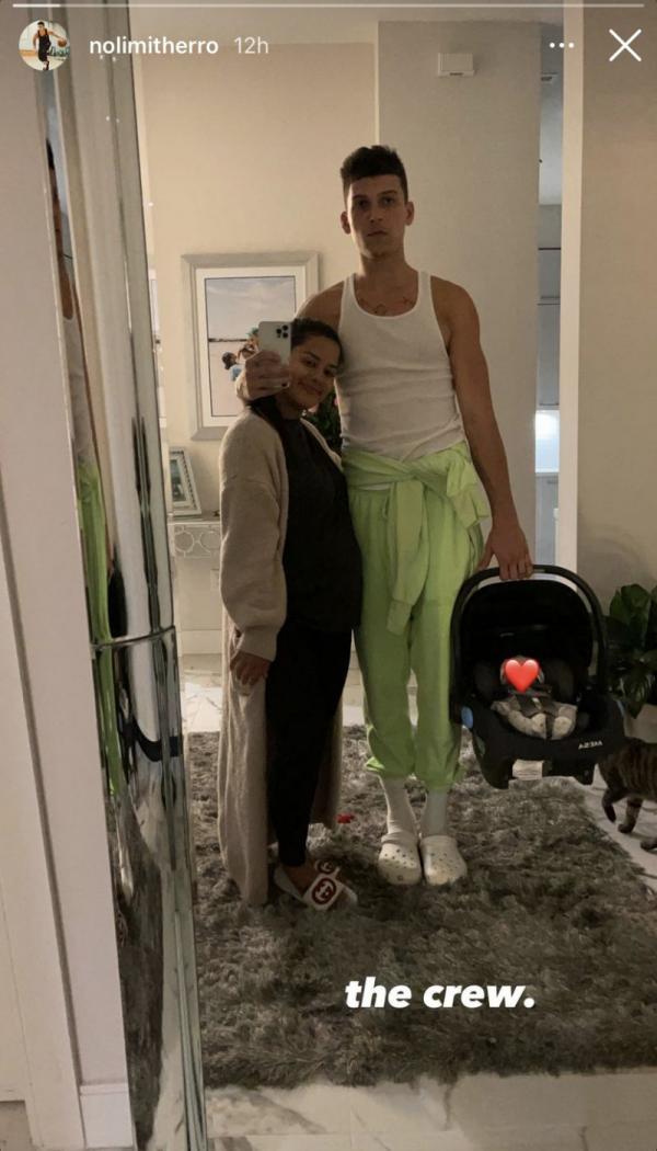 喜得千金!希羅女友產下一女,名為Elise 喜得千金!希羅女友產下一女,名為Elise