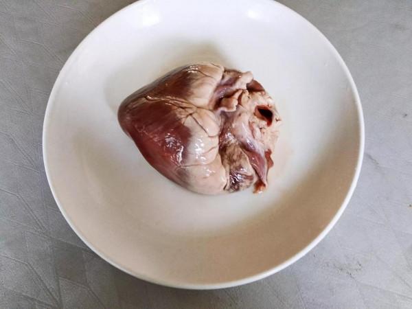 買豬肉時,別光挑肥揀瘦,選這“5個部位”,攤主都誇你是內行 買豬肉時,別光挑肥揀瘦,選這“5個部位”,攤主都誇你是內行