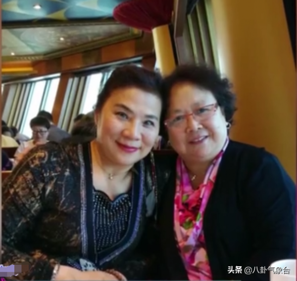 “悲情”李明珠:嫁大9歲老公全家反對,息影10年照顧7歲智商丈夫 “悲情”李明珠:嫁大9歲老公全家反對,息影10年照顧7歲智商丈夫