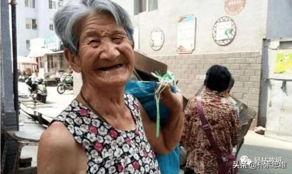 別人笑我太瘋顛,我笑別人看不穿 別人笑我太瘋顛,我笑別人看不穿