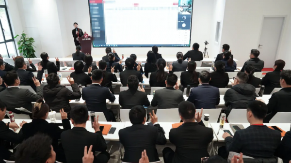 向年度目標任務發起“總攻”!12月中旬集團成功透過44個優質專案 向年度目標任務發起“總攻”!12月中旬集團成功透過44個優質專案