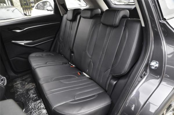 緊湊型SUV長安CS75 PLUS：外觀和內飾設計感不錯，值得入手嗎