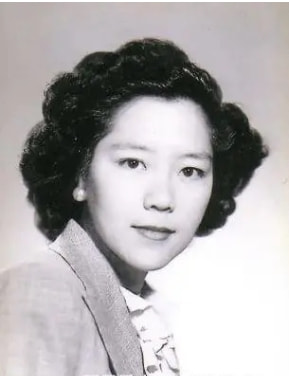 “牛大嬸”彭玉:大女兒離婚,小女兒嫁賣水果小夥兒,67歲二婚 “牛大嬸”彭玉:大女兒離婚,小女兒嫁賣水果小夥兒,67歲二婚