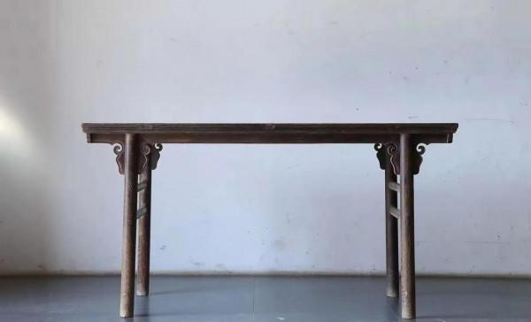 月牙桌,翹頭案和畫案 月牙桌,翹頭案和畫案