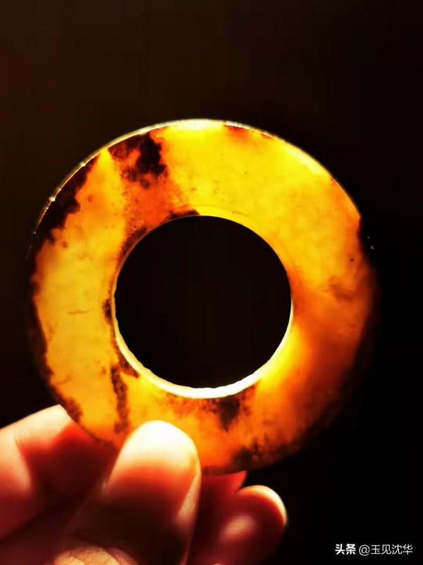 沈華:玉色斑斕話和田 沈華:玉色斑斕話和田