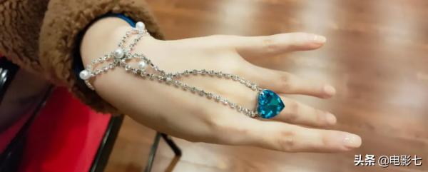 6集被刪，播出後飽受爭議，這七位絕美女神，成就了這部國產劇