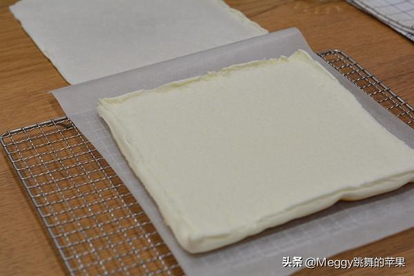 天使蛋糕卷，外皮白如雪，奶油餡口感像冰淇淋，這餡你肯定沒吃過