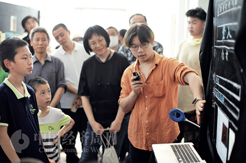 圖片故事｜這裡的00後，高考不再是唯一選擇