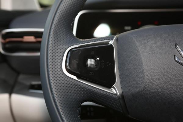 入門版續航525公里+7.7秒破百,25.19萬起,極狐阿爾法S如何? 入門版續航525公里+7.7秒破百,25.19萬起,極狐阿爾法S如何?