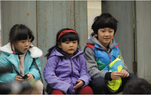 “複製貼上”的明星與家人，不能說毫無差別，只能說一模一樣