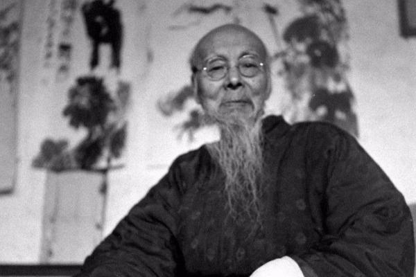 齊白石給主席送對聯,寫錯了一個字,張伯駒卻說:這字錯得正好 齊白石給主席送對聯,寫錯了一個字,張伯駒卻說:這字錯得正好