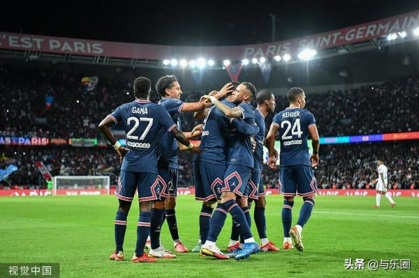 法甲-梅西主場首秀 無奈平局時早早被換下 巴黎2-1絕殺里昂