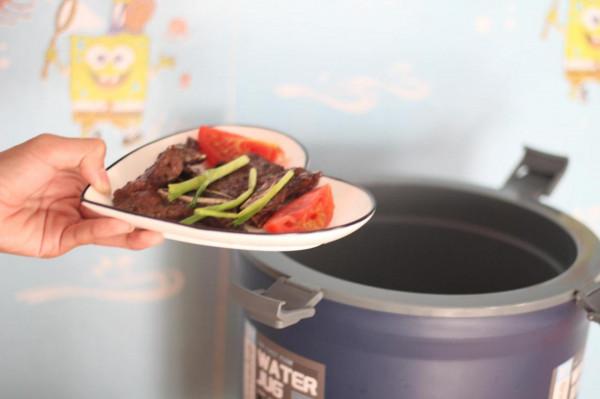 媽媽的拿手菜終於可以跨省吃了,優之造多功能恆溫桶 媽媽的拿手菜終於可以跨省吃了,優之造多功能恆溫桶