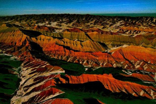 雪映丹霞，是夢境，也是仙境