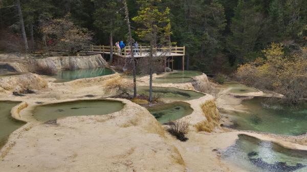 九寨溝+黃龍4天3晚旅遊 九寨溝+黃龍4天3晚旅遊