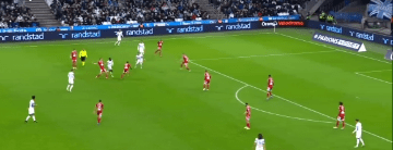 2-1，法甲9冠王遭逆轉，大黑馬浮現，6連勝從倒數第2狂飆至第6