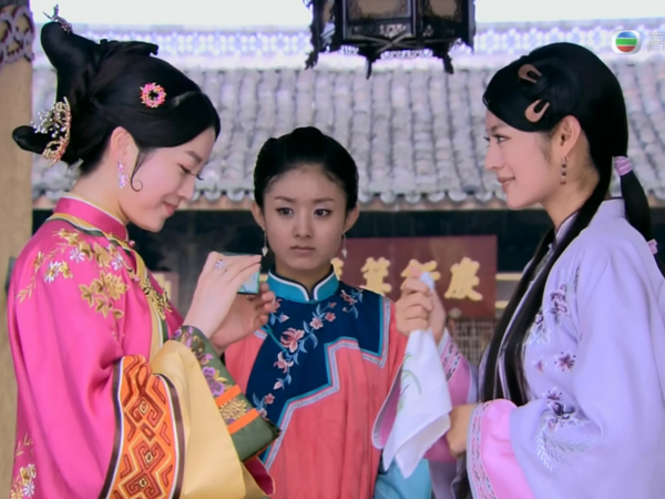 不墊鼻、不整容的5位女星，個個憑實力征服觀眾，越看越舒服