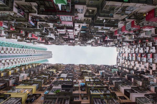 北京40平方米百年危樓，僅花費30萬改造成3室2廳，同時住8人