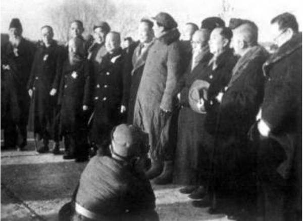 黨中央剛入北平第一天，周恩來副主席就因為警衛疏忽連發兩次大火