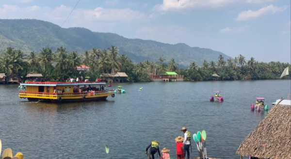 勝利日單日，柬埔寨全國有近16萬人次出遊