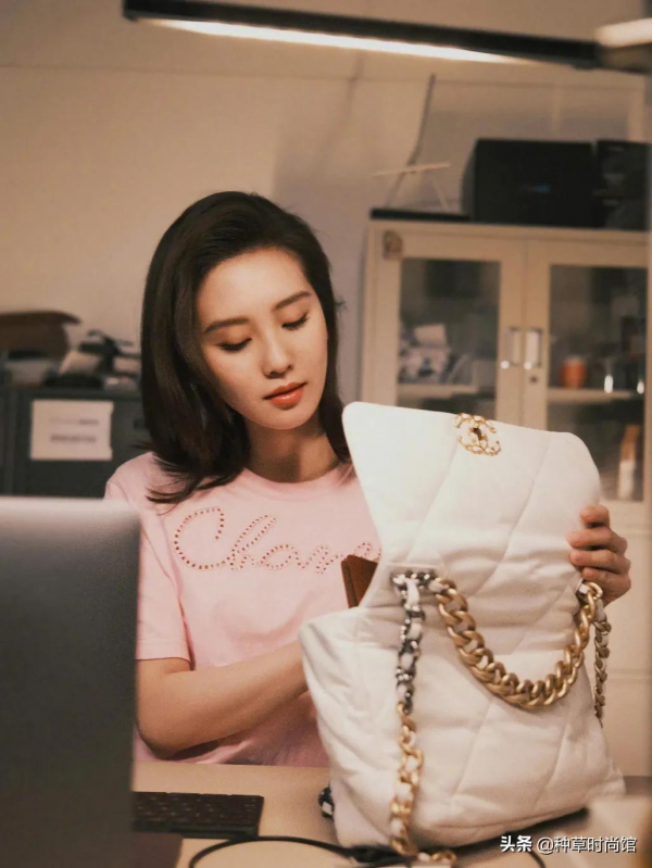 今年最火的大牌包包，這6只才最值得買