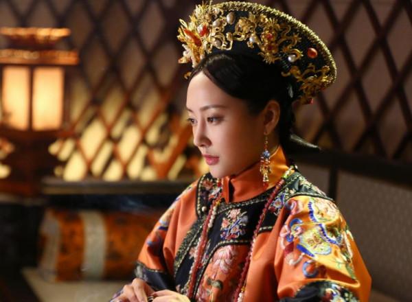 十年皇貴妃，乾隆帝為何不讓嘉慶帝生母令妃轉正