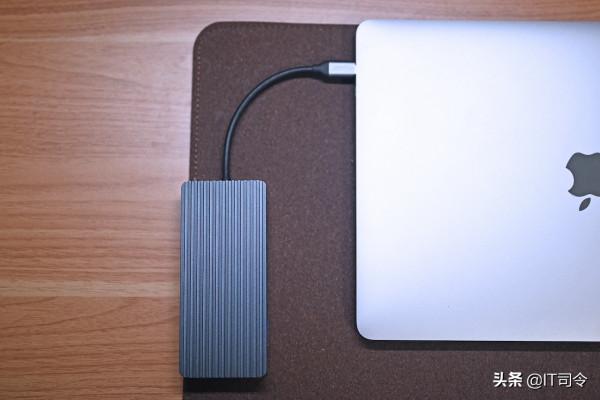 提升桌面幸福感，你可能需要這些小配件