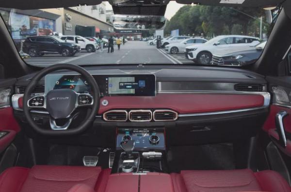 誰才是適合家用的精品國貨？風行T5 EVO對比捷途X70