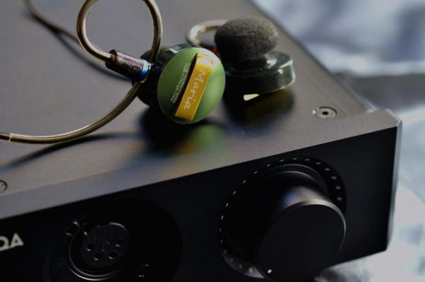 「耳邊評測」兩萬內最值得的一體機？曠世CMA15解碼耳放使用有感