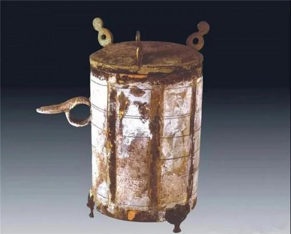 精美館藏飲酒玉杯欣賞（2）