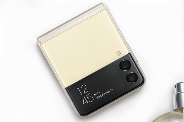 盤點一下市面上五部比較流行的摺疊屏手機 盤點一下市面上五部比較流行的摺疊屏手機