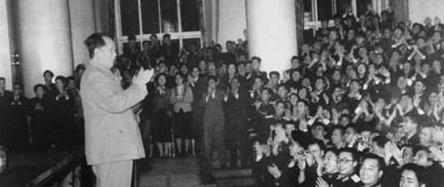 一個自幼沒上過學的農村姑娘能成為火箭專家嗎？王之任說：能