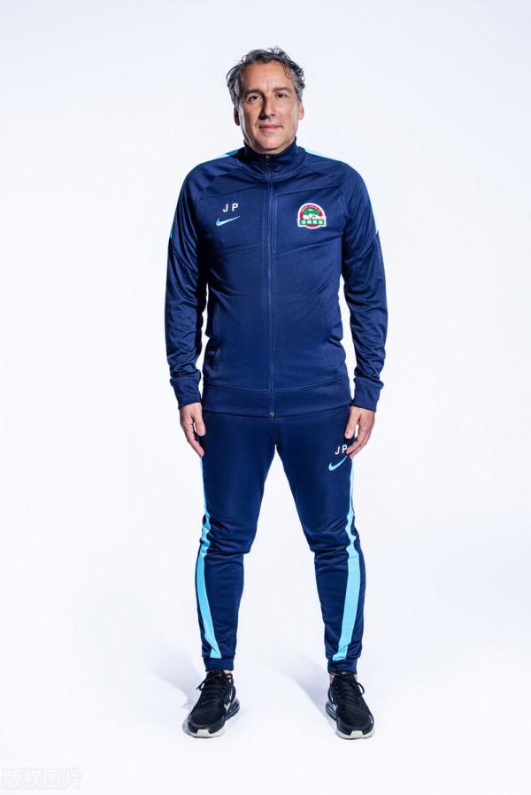 哈維爾執教的中原鐵軍一場多變,安東尼奧指揮的河南隊是多場不變 哈維爾執教的中原鐵軍一場多變,安東尼奧指揮的河南隊是多場不變