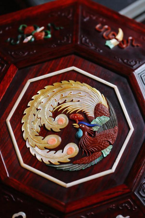 小葉紫檀「鳳呈祥」八寶盒