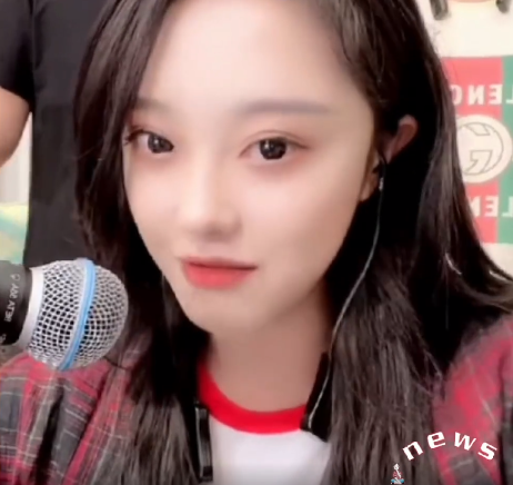 娜美叫囂辛巴有能耐再回應我一次，阿宇爆娜美直播掛一百萬人氣