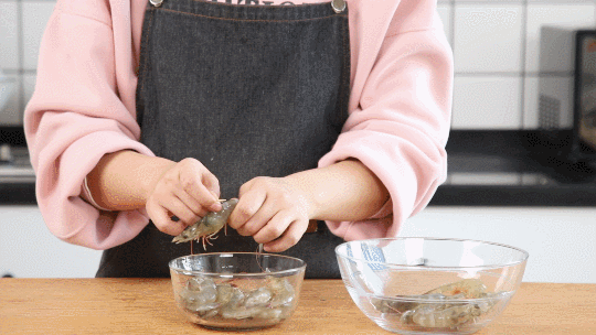 8分鐘實現烤蝦自由！香到連殼吞，減脂期解饞就靠這法寶