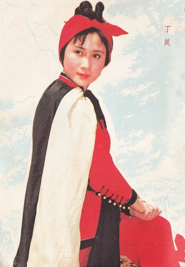 憑《少林寺》爆紅，與李連杰傳緋聞，牧羊女丁嵐為何銷聲匿跡了？