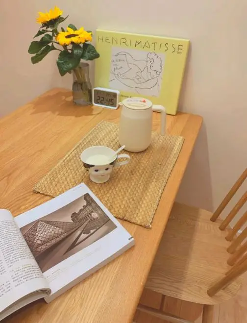 實木餐桌“十買九坑”？網友：後悔買錯了