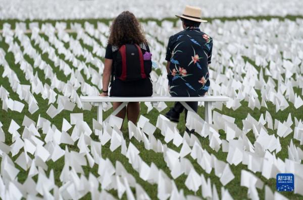 美媒:約500名美國人中就有1人死於新冠病毒 美媒:約500名美國人中就有1人死於新冠病毒