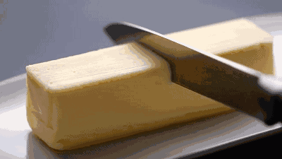 黃油、淡奶油、鮮奶油,還會用混的,看這篇鑑別技巧,不再懵圈 黃油、淡奶油、鮮奶油,還會用混的,看這篇鑑別技巧,不再懵圈