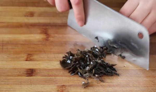 韭菜和豆腐這樣做，我家一週吃5次，實在太香了，每次上桌就掃光