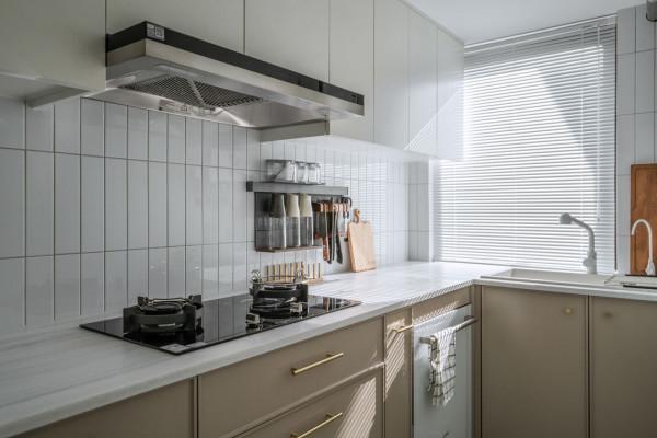 70 m²非典型性學區房—趣味與功能並存