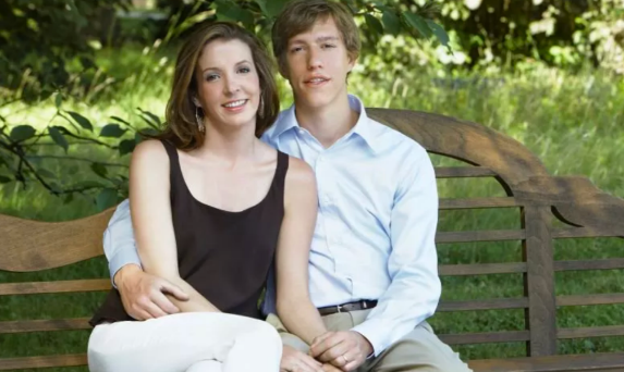 泥瓦匠的彪悍女兒：未婚先孕嫁盧森堡王子，10年後被富家千金取代