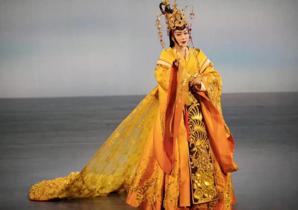 44歲的李玉剛，讓人心疼