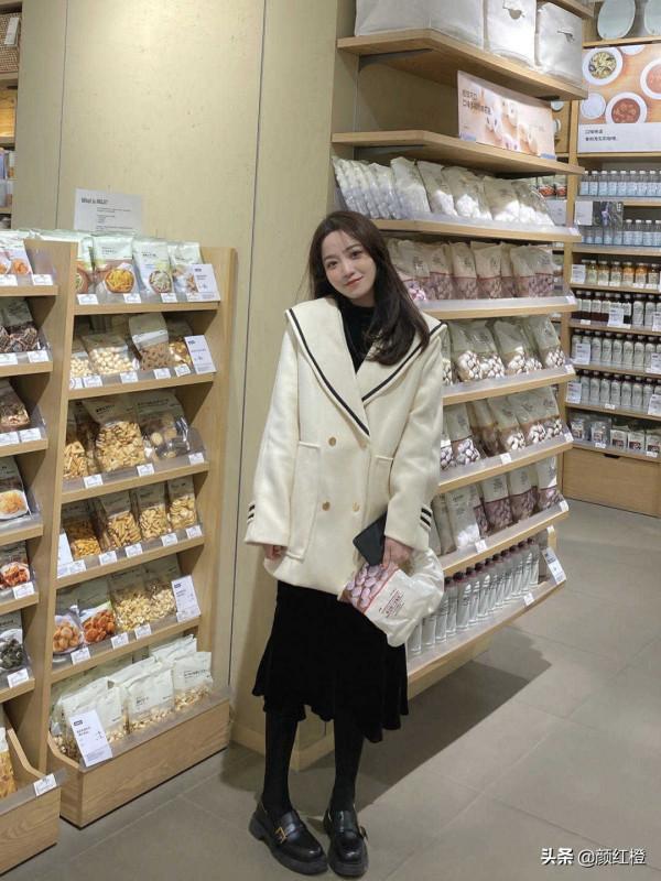 秋天火了一種單品,叫“呢子裙”,時髦百搭又溫柔,日常不挑人 秋天火了一種單品,叫“呢子裙”,時髦百搭又溫柔,日常不挑人